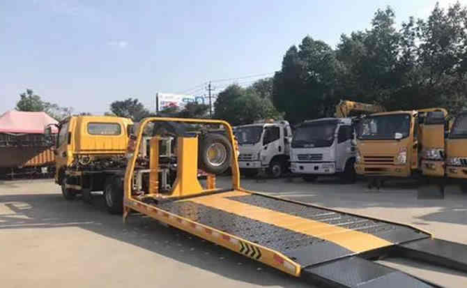 沙依巴克区汽车中途维修案例